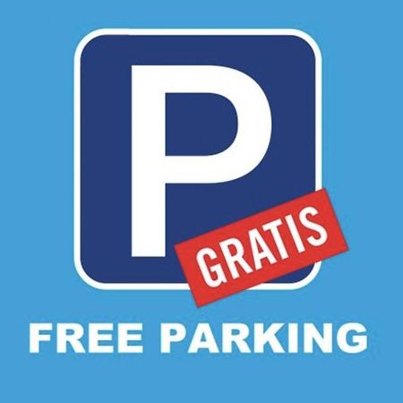 Central And Beautiful Apartment - Free Parking Малага Экстерьер фото